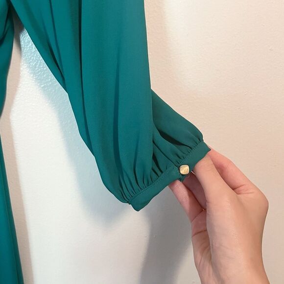 Maeve Anthropologie Emerald Green Valparaiso Chiffon Pleat Detail Dress Size 4 - Picture 3 of 6